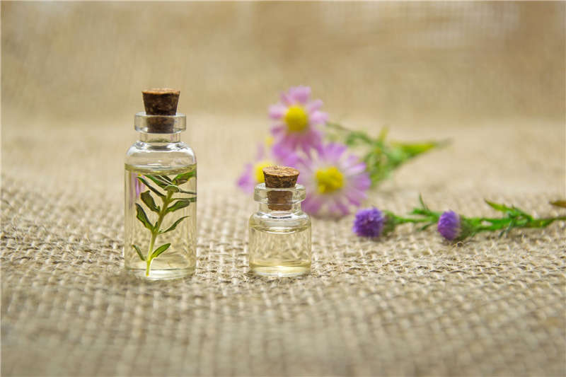 黏膠劑中的香味是怎么來(lái)的，你知道嗎？